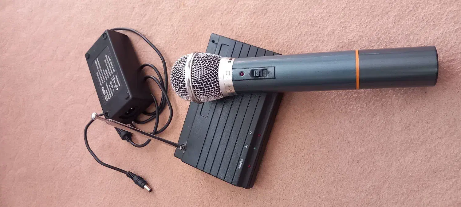 میکروفن بی سیم سیکاکو|آلات موسیقی|بجنورد, |دیوار