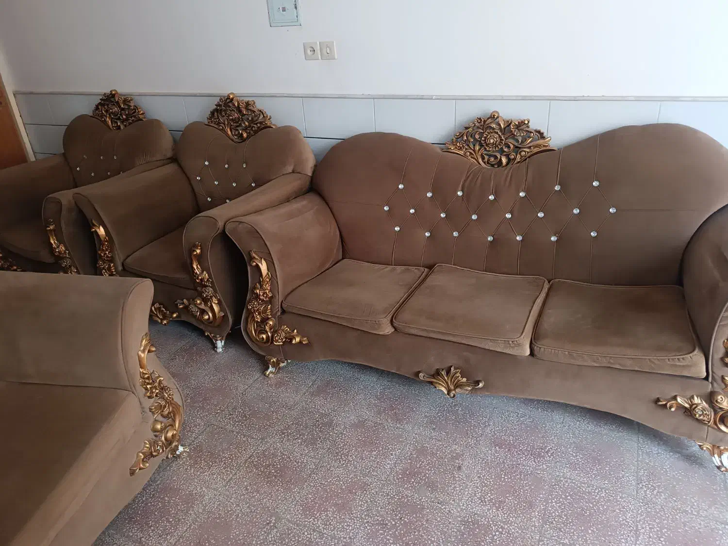 مبل|مبلمان خانگی و میز عسلی|آران و بیدگل, |دیوار