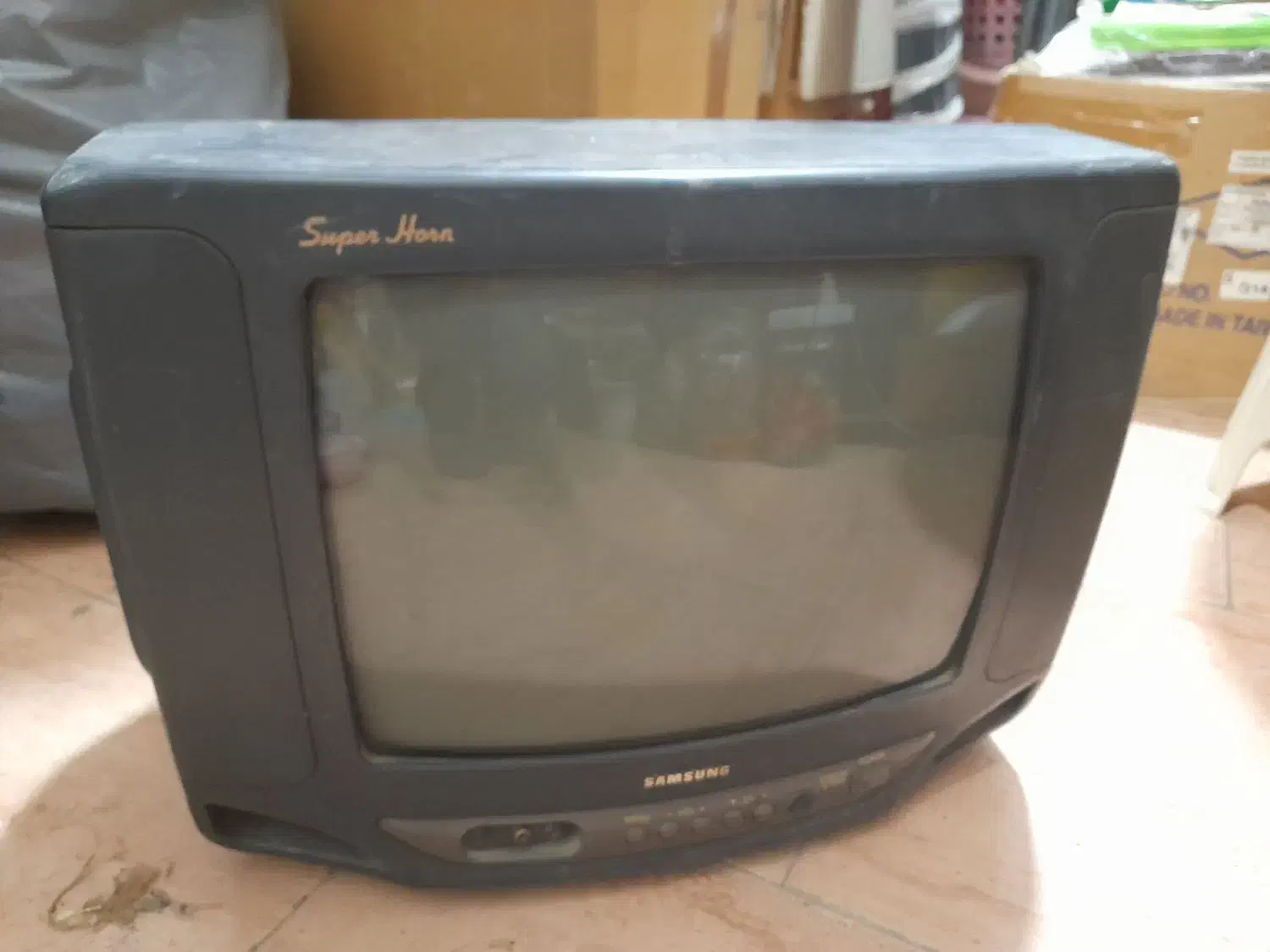 تلویزیون ۱۴ اینچ|تلویزیون و پروژکتور|گنبد کاووس, |دیوار