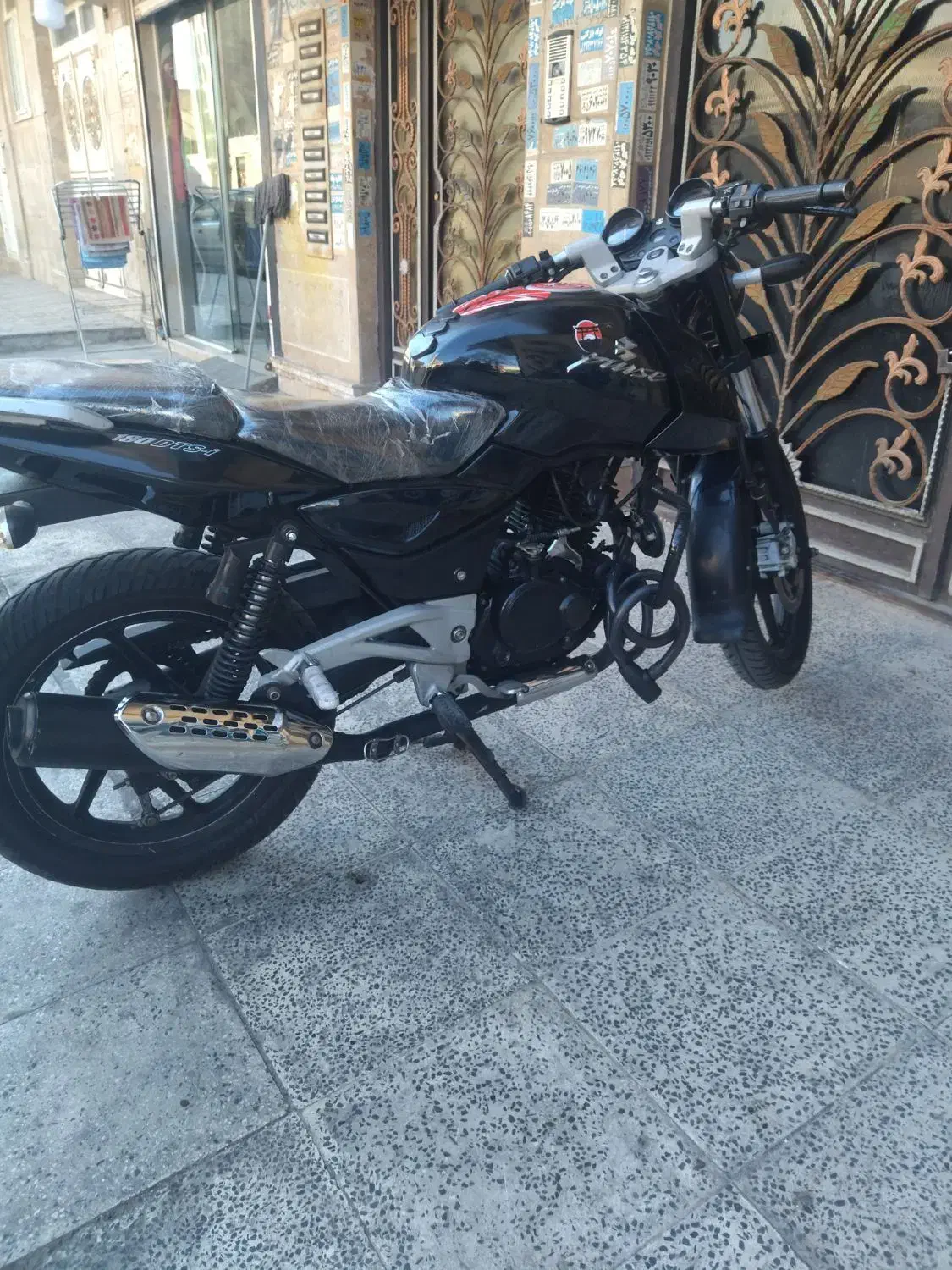 موتور پالس ۱۸۰ug4درحد|موتورسیکلت|قرچک, زیبا شهر|دیوار