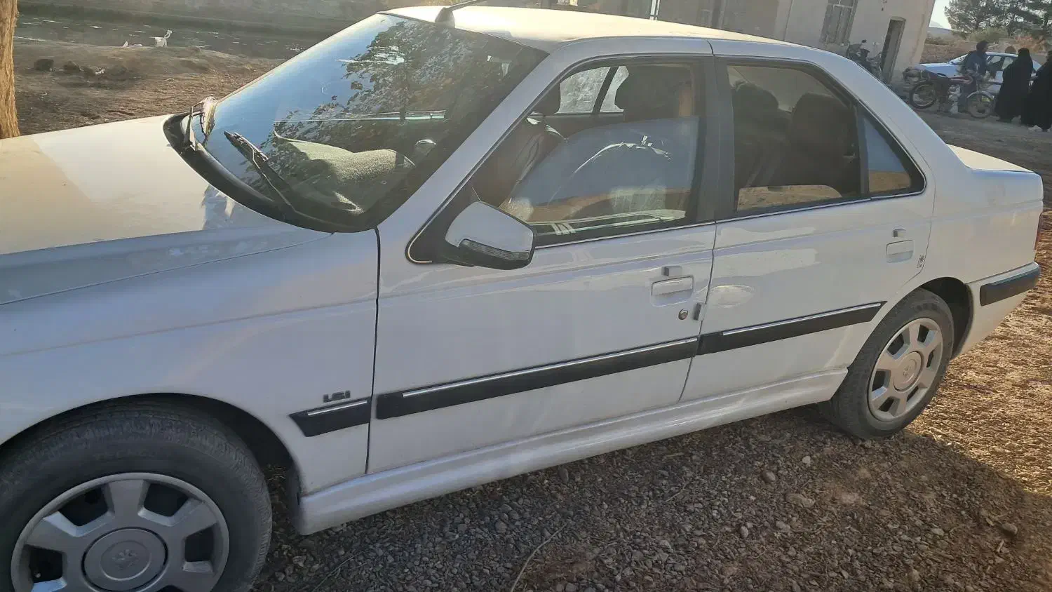 پارسTu5سفید دریچه برقی|خودرو سواری و وانت|میبد, |دیوار