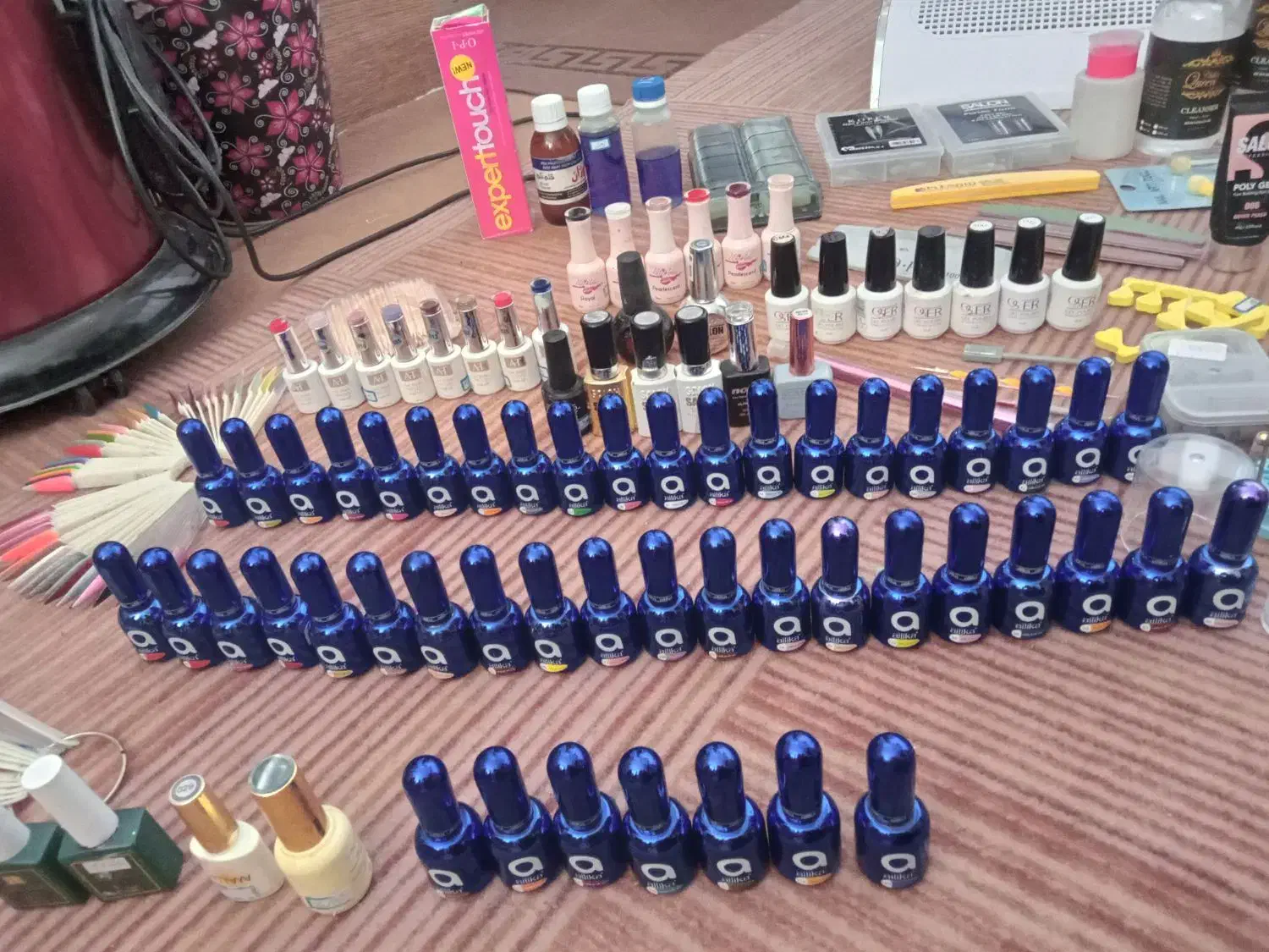 وسایل کامل کاشت ناخن|آرایشی، بهداشتی، درمانی|شیراز, شریف‌آباد|دیوار