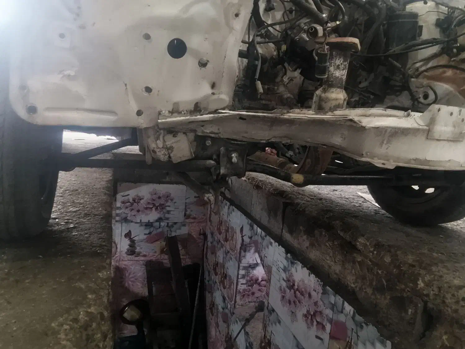 فروش یک ماشین تصادفی|خودرو سواری و وانت|یزد, |دیوار