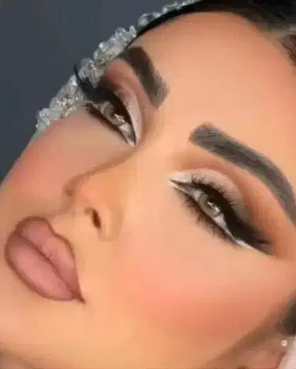 میکاپ و شینیون فقط ۸۰۰|خدمات آرایشگری و زیبایی|زاهدان, |دیوار