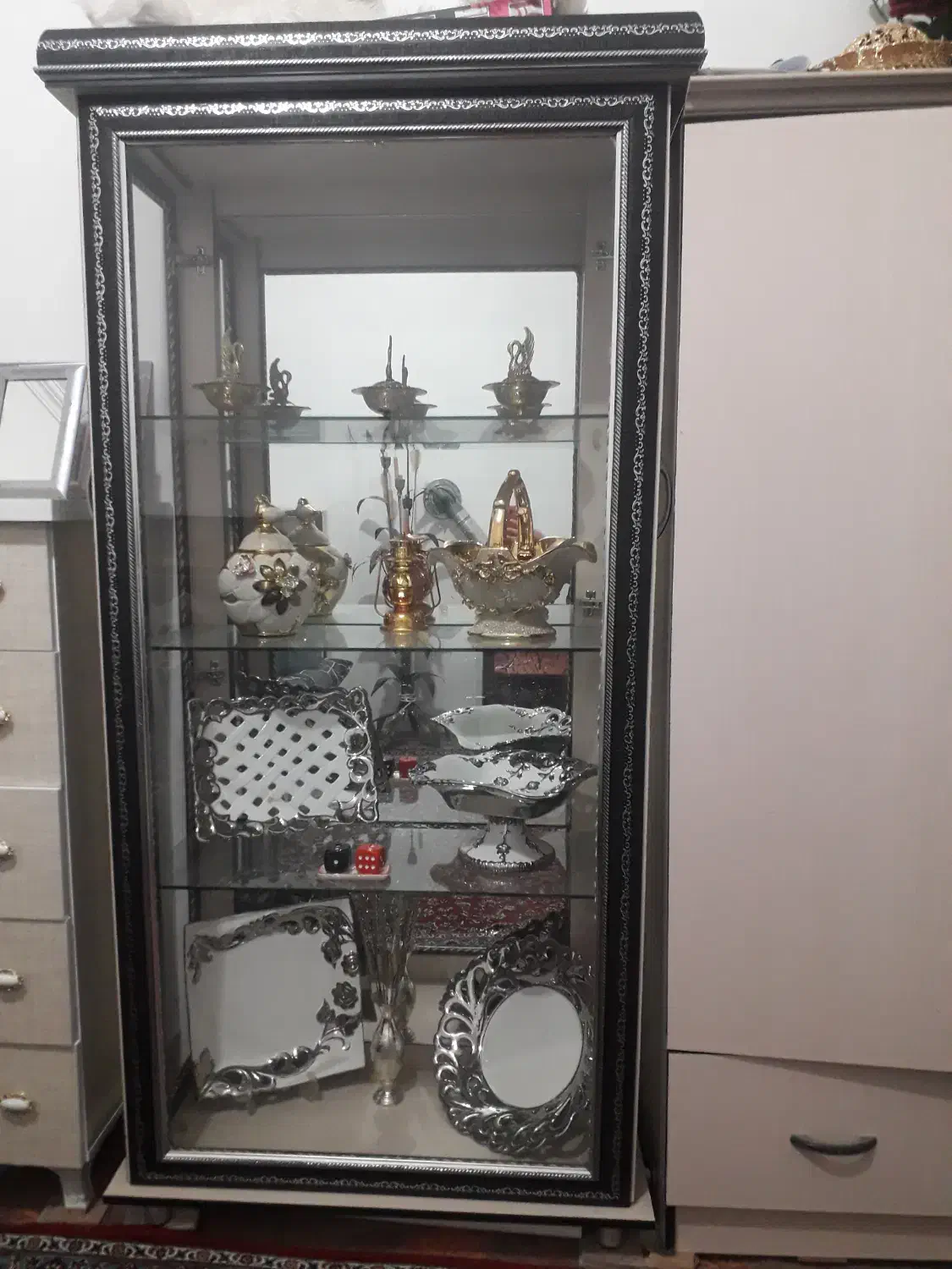 بوفه|بوفه، ویترین، کنسول|یامچی, |دیوار