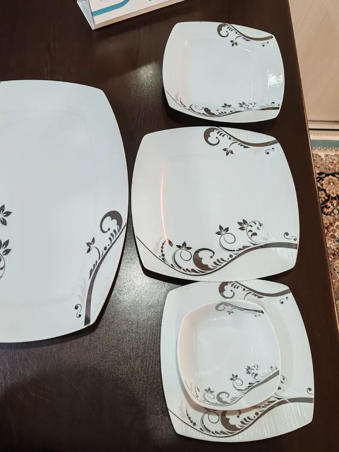 3 دست سرویس چینی|ظروف سرو و پذیرایی|قرچک, میرزائی شمالی|دیوار