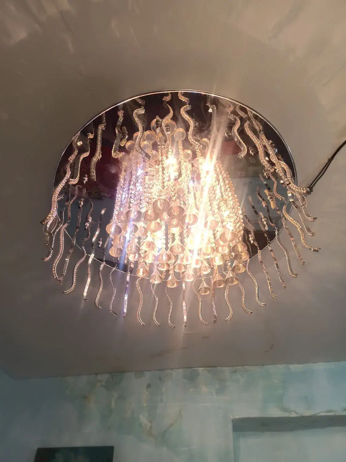 لوسترگرد سقفی ریموت دار|لوستر و چراغ آویز|تهران, فلاح|دیوار