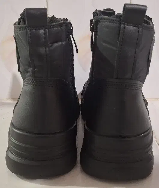 بوت (نیم بوت) سایز 38 نو نو|کیف، کفش، کمربند|بروجرد, |دیوار