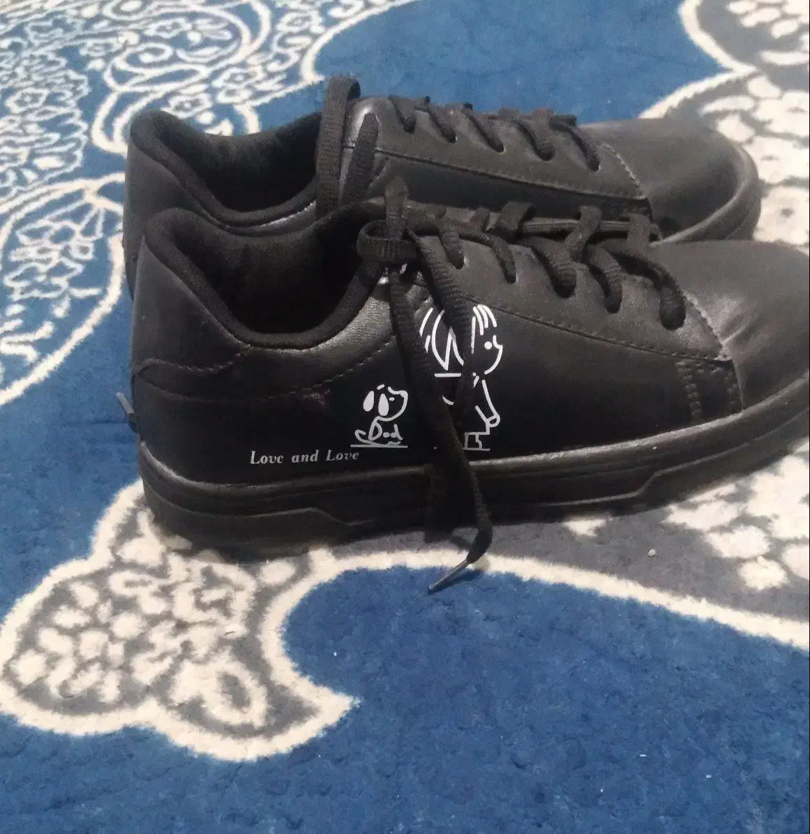 کفش اسپرت|کیف، کفش، کمربند|اهواز, بیست متری شهرداری|دیوار