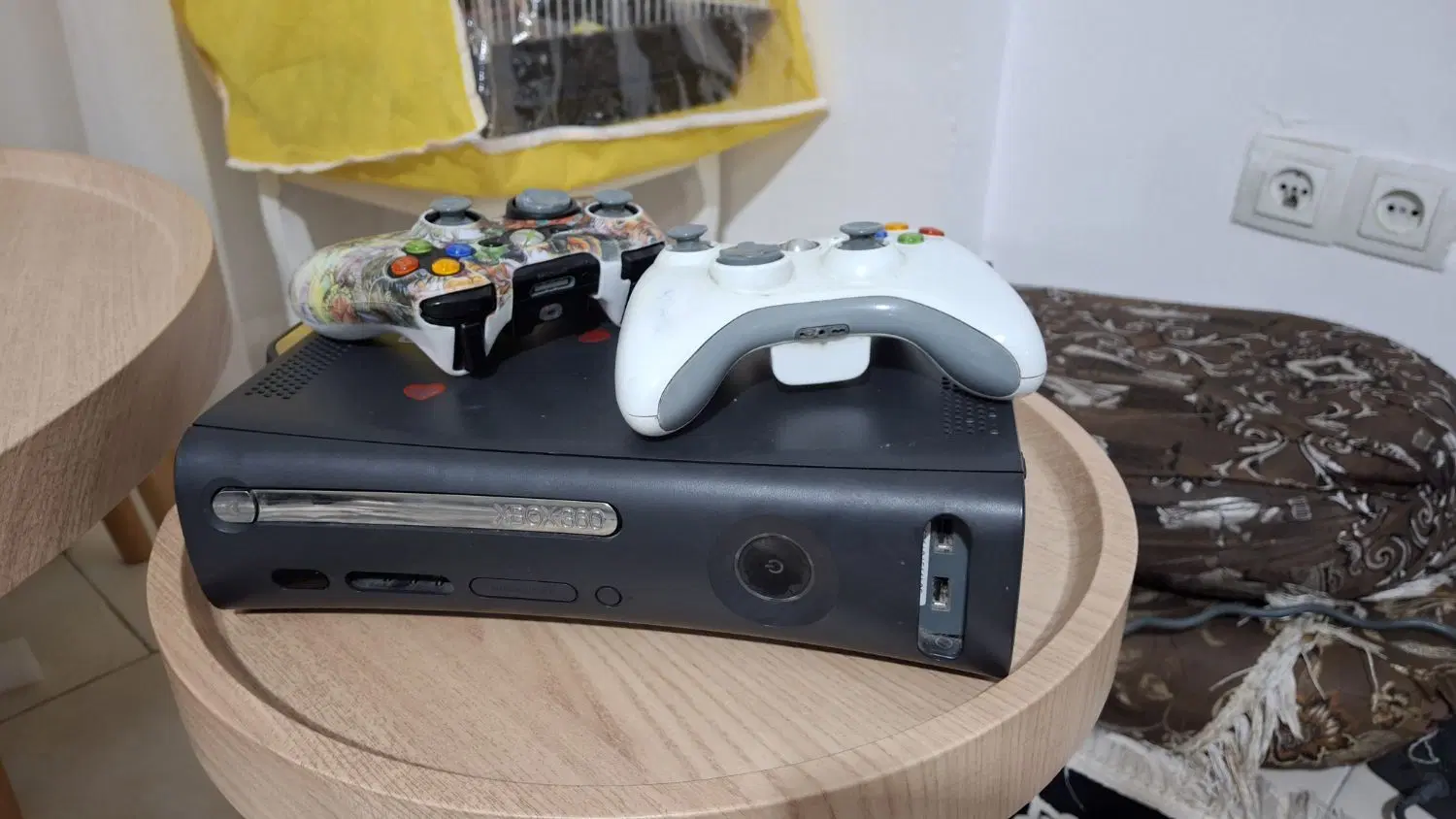 xbox360|کنسول، بازی ویدئویی و آنلاین|صدرا-فارس, فاز ۱|دیوار