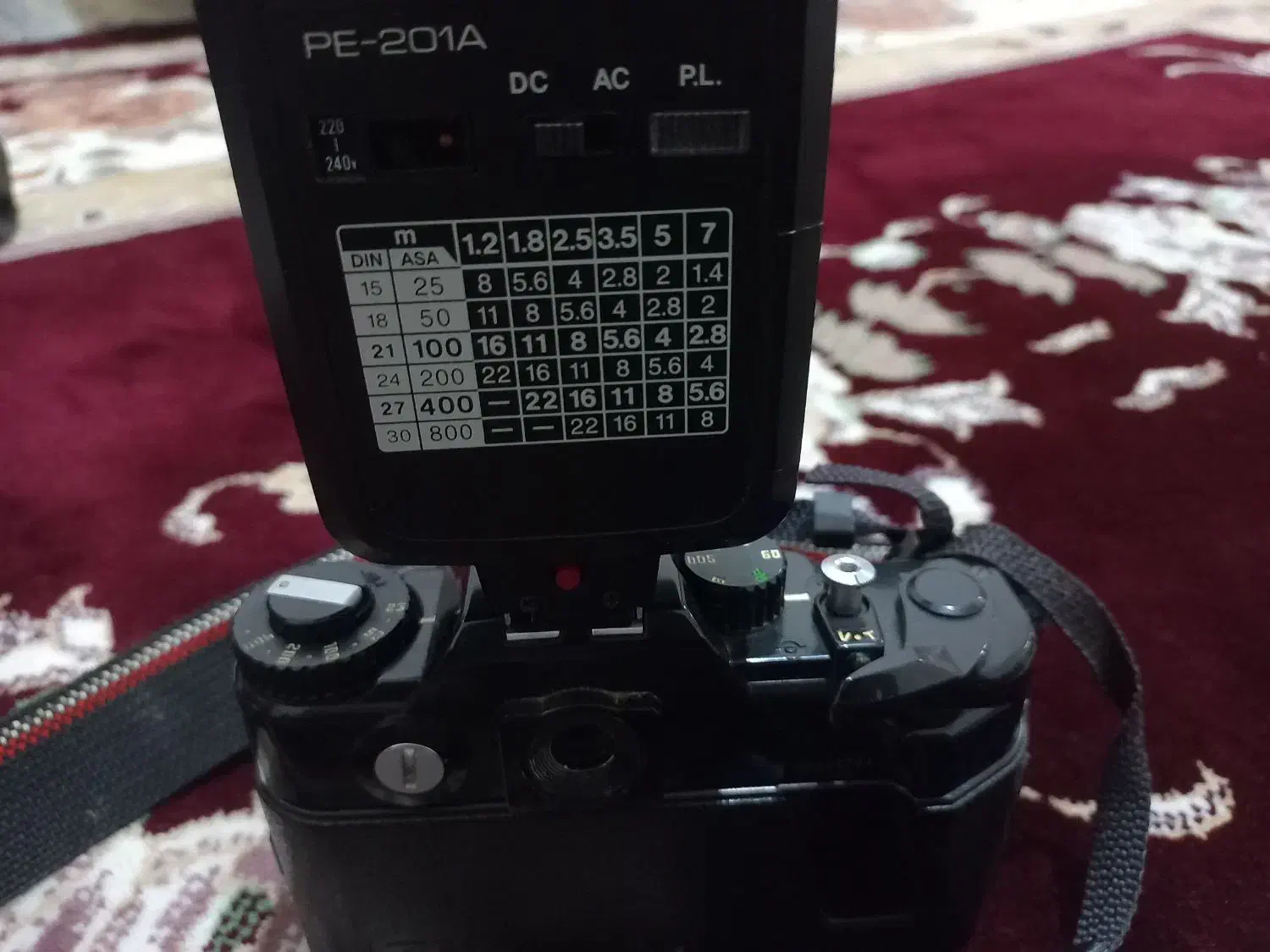 دوربین عکاسی آنالوگ زنیت ۱۲۲ بسیار تمیز وسالم|دوربین عکاسی و فیلمبرداری|قم, نیروگاه|دیوار