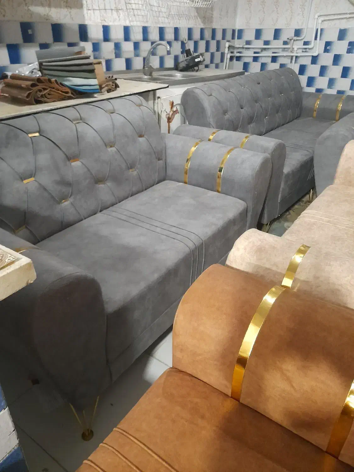 نصف قیمت به دلیل انبارگردانی|مبلمان خانگی و میز عسلی|نیشابور, ابراهیم ادهم|دیوار