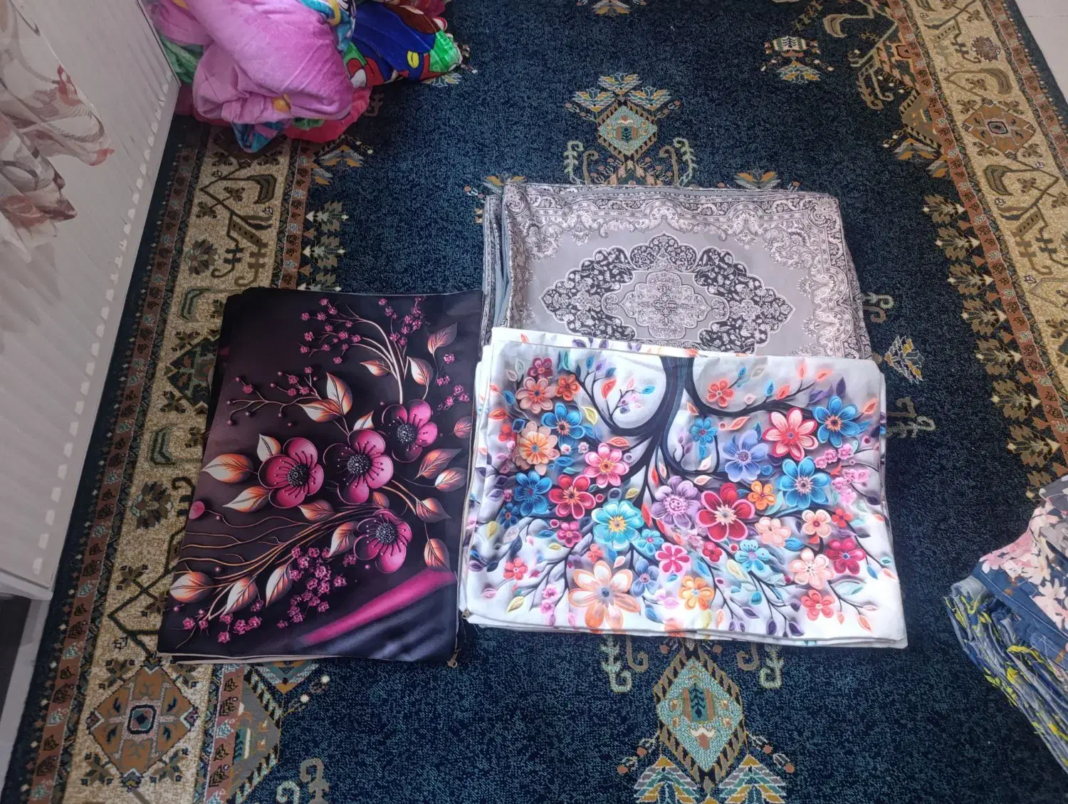 روبالشتی پورشه،نخی ترک،پتو نوجوان،کلاه حمام،|رختخواب، بالش، پتو|پرند, فاز ۵|دیوار