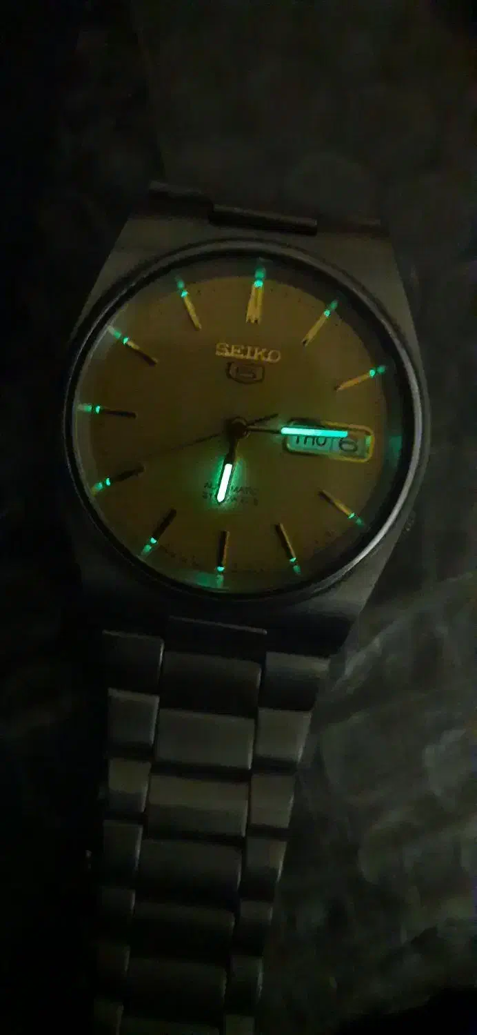 ساعت‌سکو‌۵‌اصل‌ژاپن ضد آب|ساعت|قم, قلعه کامکار|دیوار