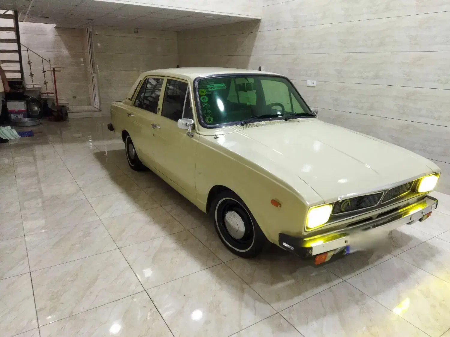 پیکان بالا چراغ|خودرو کلاسیک|باسمنج, |دیوار