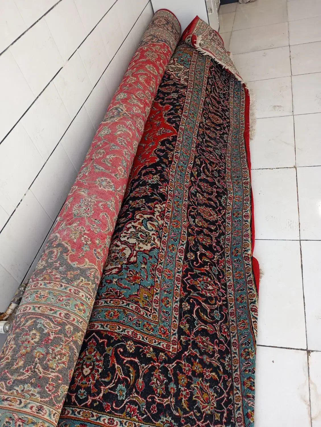 فرش راوند|فرش|کاشان, فاز ۲ ناجی آباد|دیوار