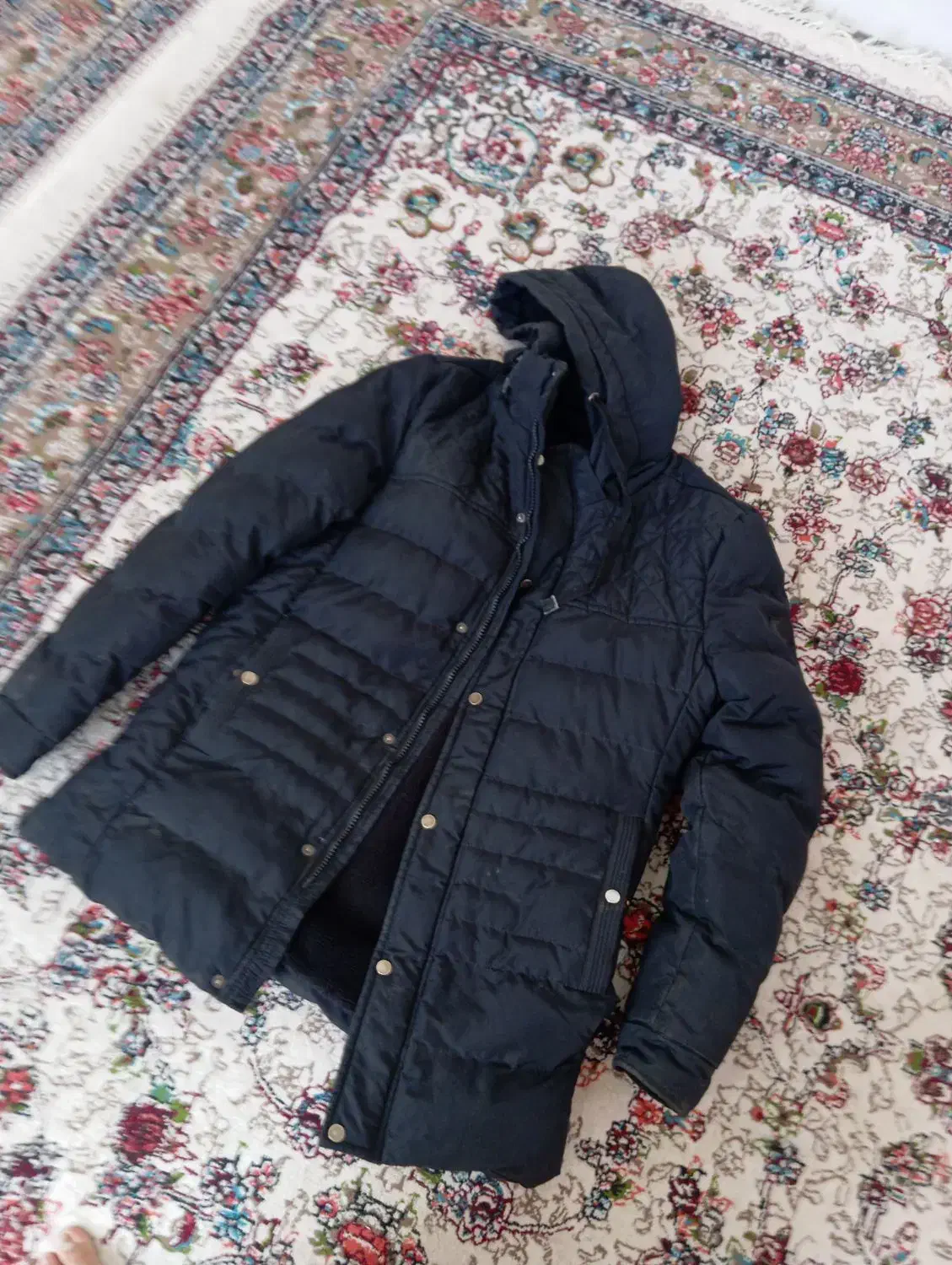 کاپشن فهرج|لباس|بم, |دیوار