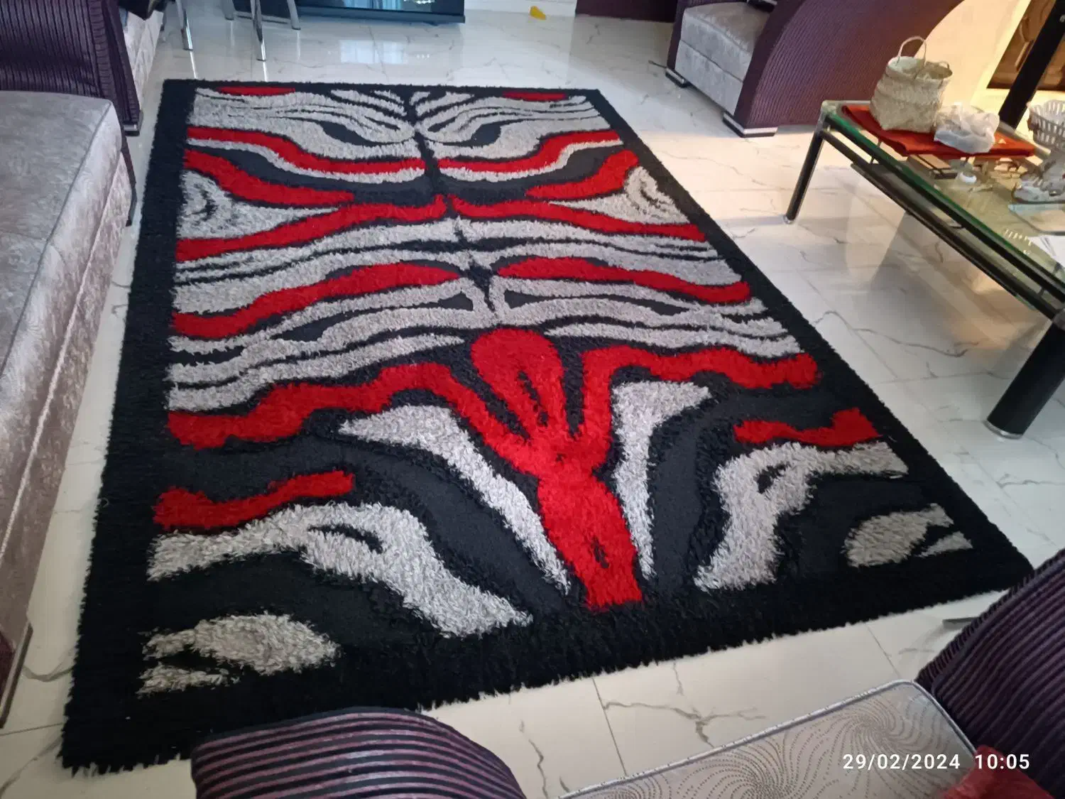 فرش شش متری ترم|فرش|رشت, نظری|دیوار