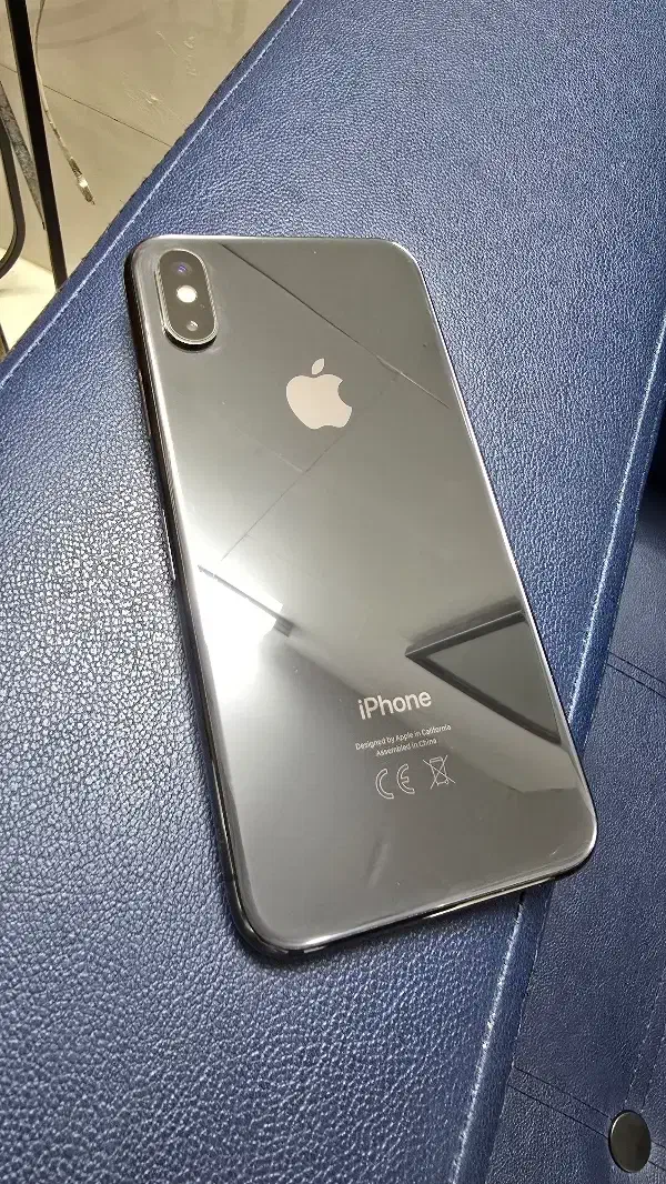 آیفون xs 64 بسیار تمیز|موبایل|مشهد, اقبال|دیوار