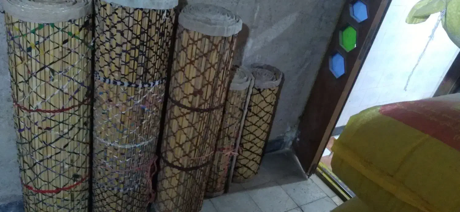 چند عدد چیت ، جای آرد و کمد رخت آویز|جاکفشی، کمد، دراور|اسلامآباد غرب, |دیوار