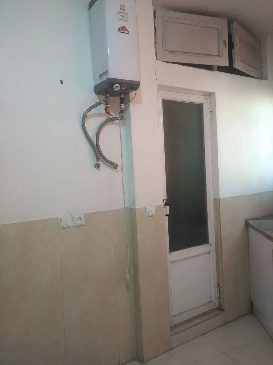 اجاره دفتر کار 28 متری|اجارهٔ دفتر کار، اتاق اداری، مطب|ابریشم, |دیوار