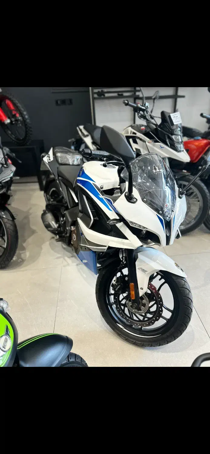 پالس ار اس مدل۱۴۰۴نیوفیس نقدی فوری|موتورسیکلت|تهران, دکتر هوشیار|دیوار