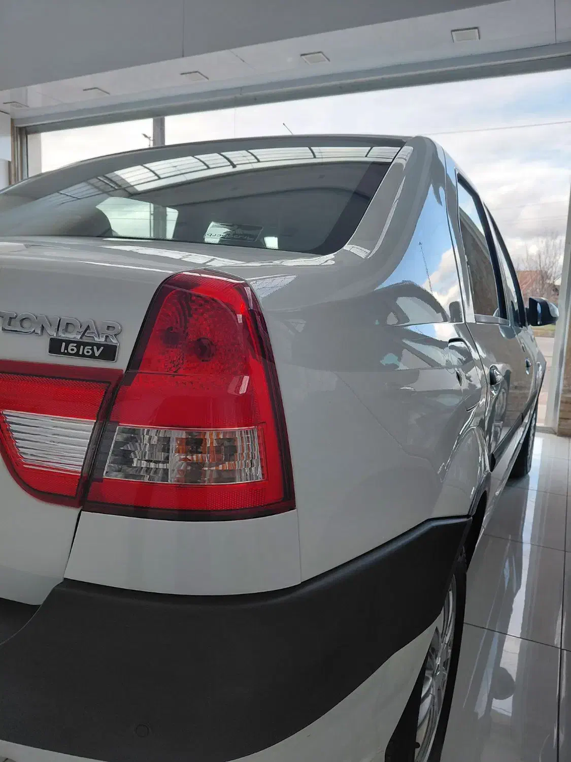 پارس تندر|خودرو سواری و وانت|لاهیجان, قیام|دیوار