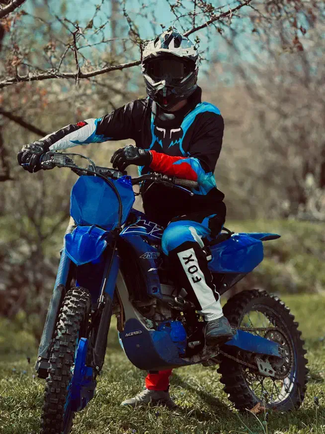 yzf|موتورسیکلت|سبزوار, ایزی شهر|دیوار