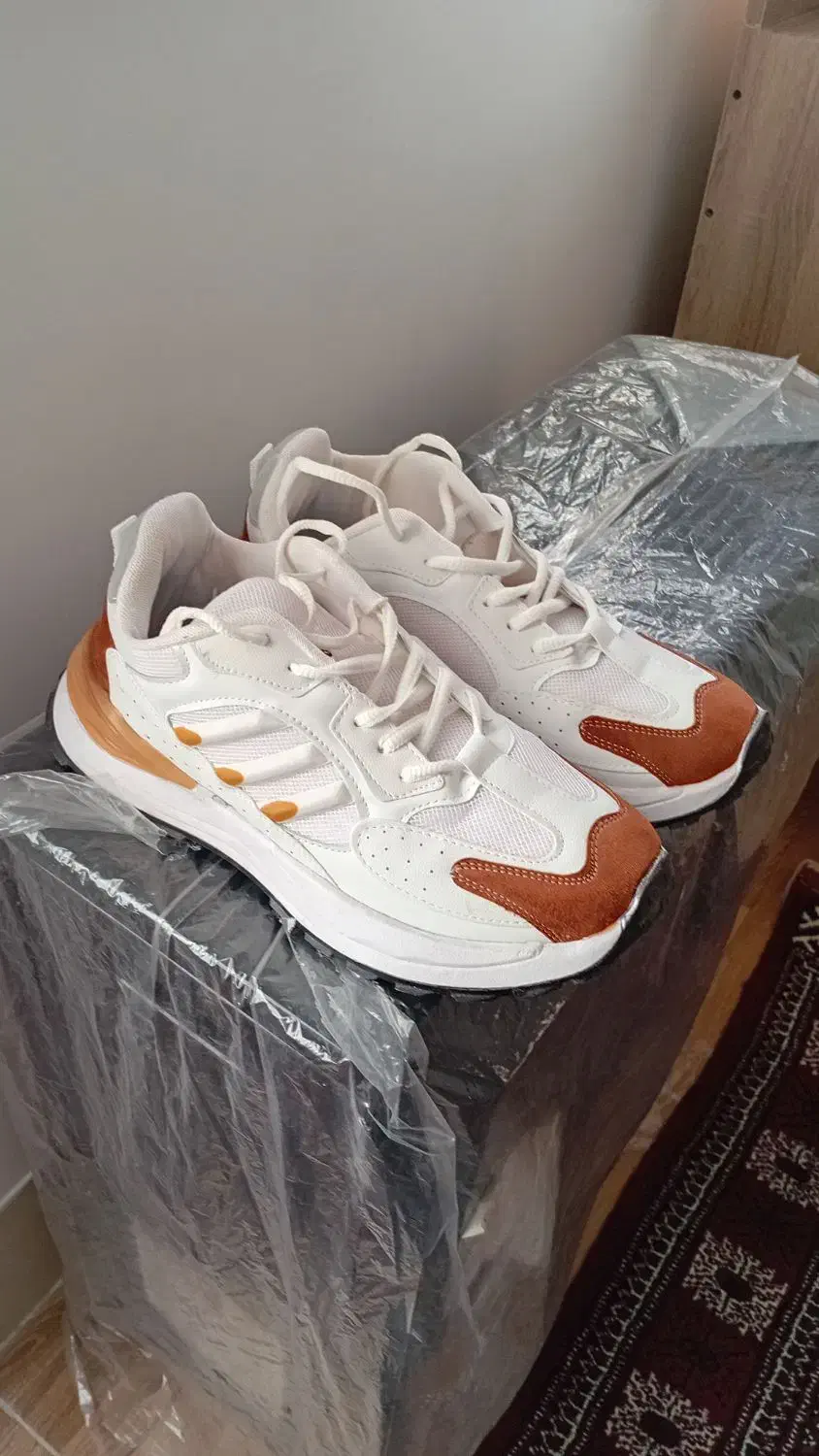 کفش اسپورت|کیف، کفش، کمربند|آق قلا, |دیوار