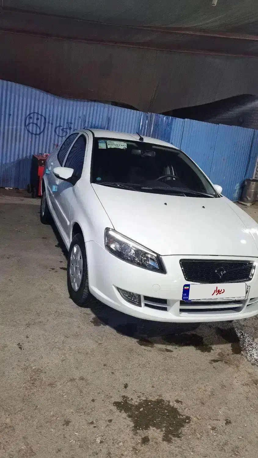 رانا پلاس تصادفی|خودرو سواری و وانت|چهارباغ, |دیوار