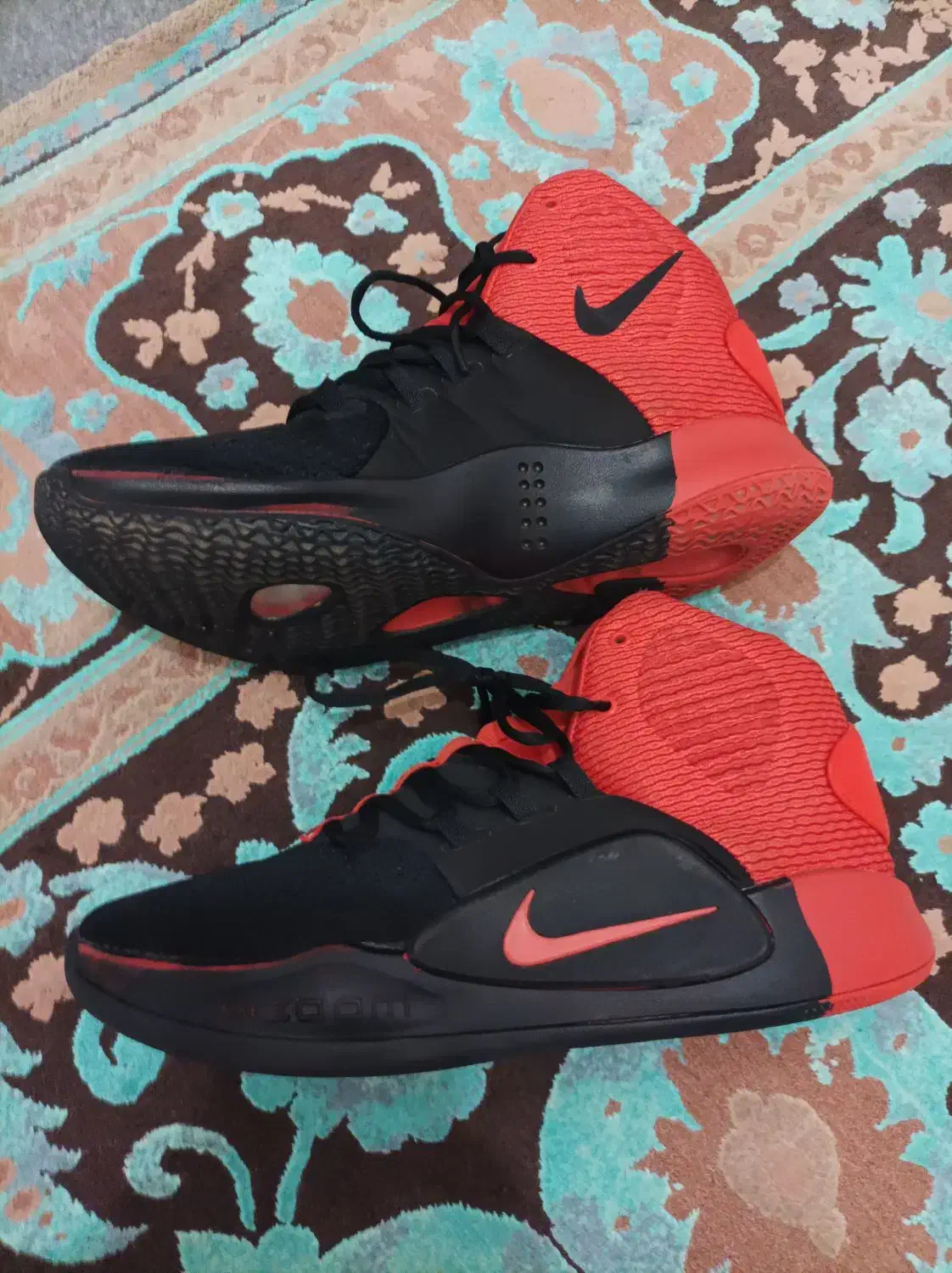 کتونی والیبال اورجینال|کیف، کفش، کمربند|رباط‌کریم, نصیرشهر|دیوار