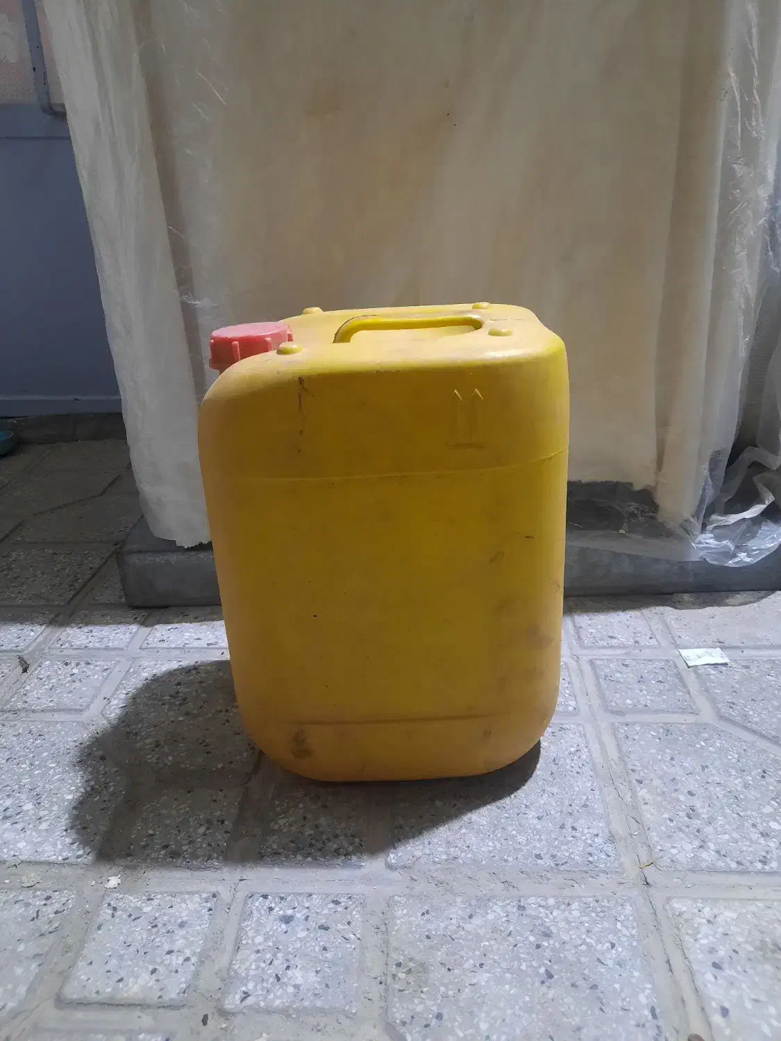 گالن نفت ۲۰ لیتری|ابزارآلات|بروجرد, |دیوار