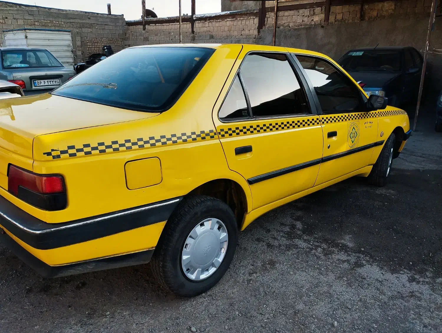 پژو ۴۰۵ تاکسی با امتیاز خط مارلیک ـفردیس|خودرو سواری و وانت|ملارد, |دیوار