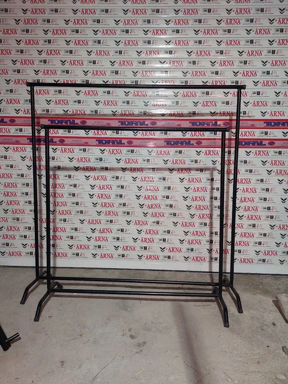 رخت آویز|بندرخت و رختآویز|رباطکریم, کیکاور|دیوار