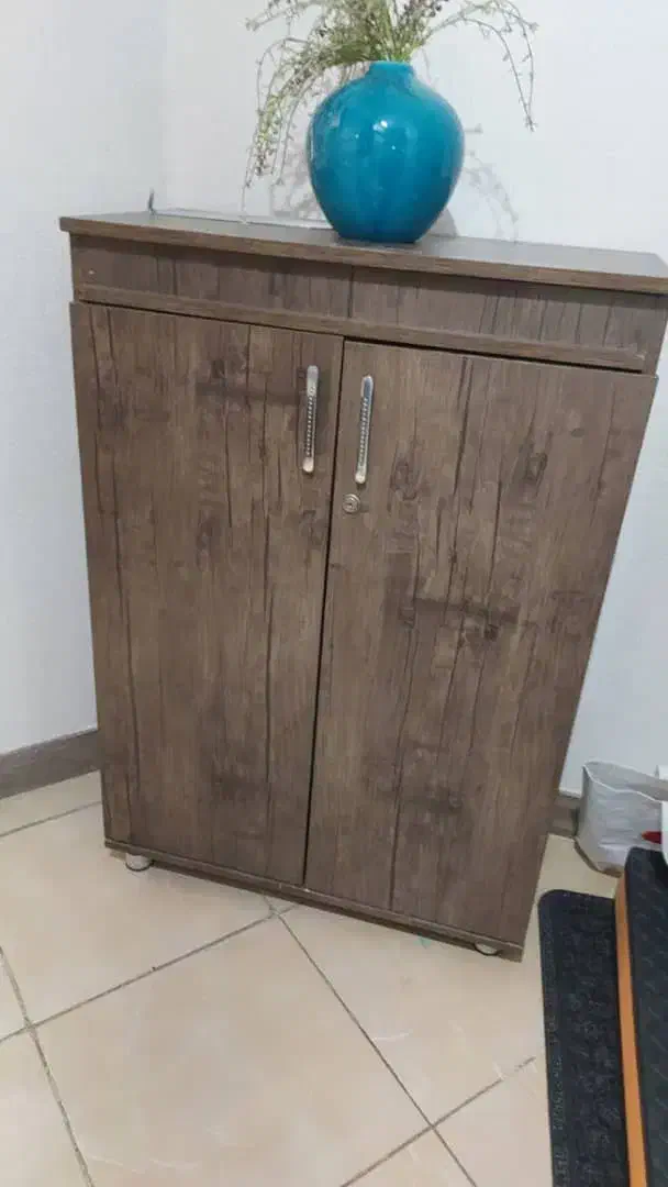 جاکفشی بزرگ و جادار|جاکفشی، کمد، دراور|فردیس, انبار نفت|دیوار