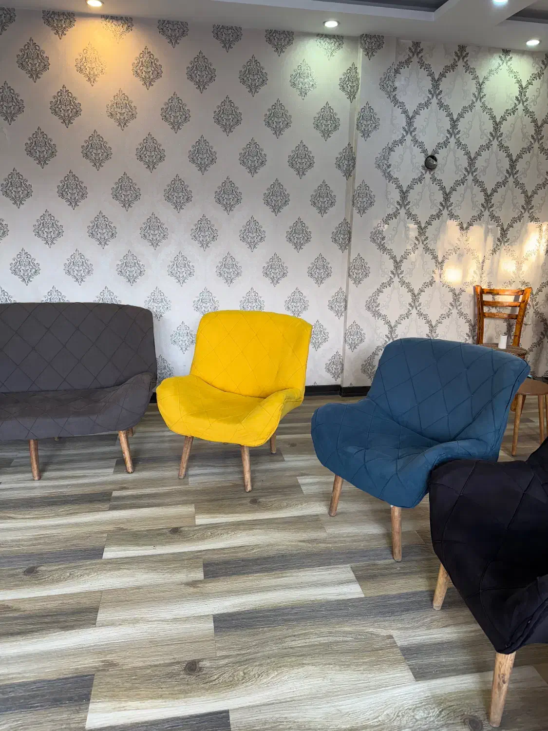 مبلمان|مبلمان خانگی و میز عسلی|هشتگرد, تهران دشت|دیوار