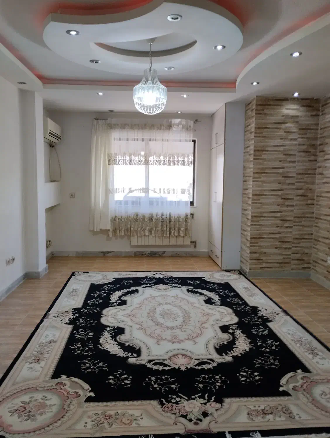 احاره آپارتمان|اجارهٔ آپارتمان|بندر انزلی, معلم|دیوار