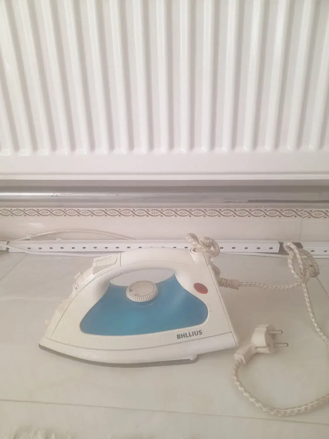 اتوی بخار کارکرده سالم|اتو و لوازم اتو|اردبیل, |دیوار