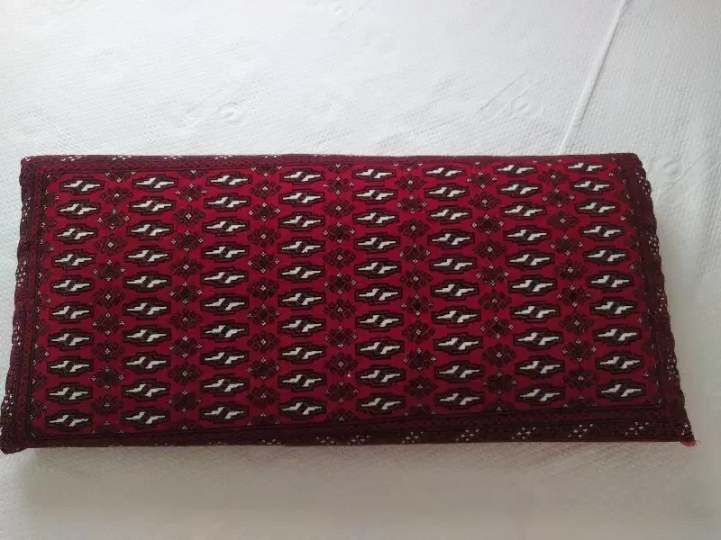 پشتی قالینی|پشتی|تربتحیدریه, بازار|دیوار