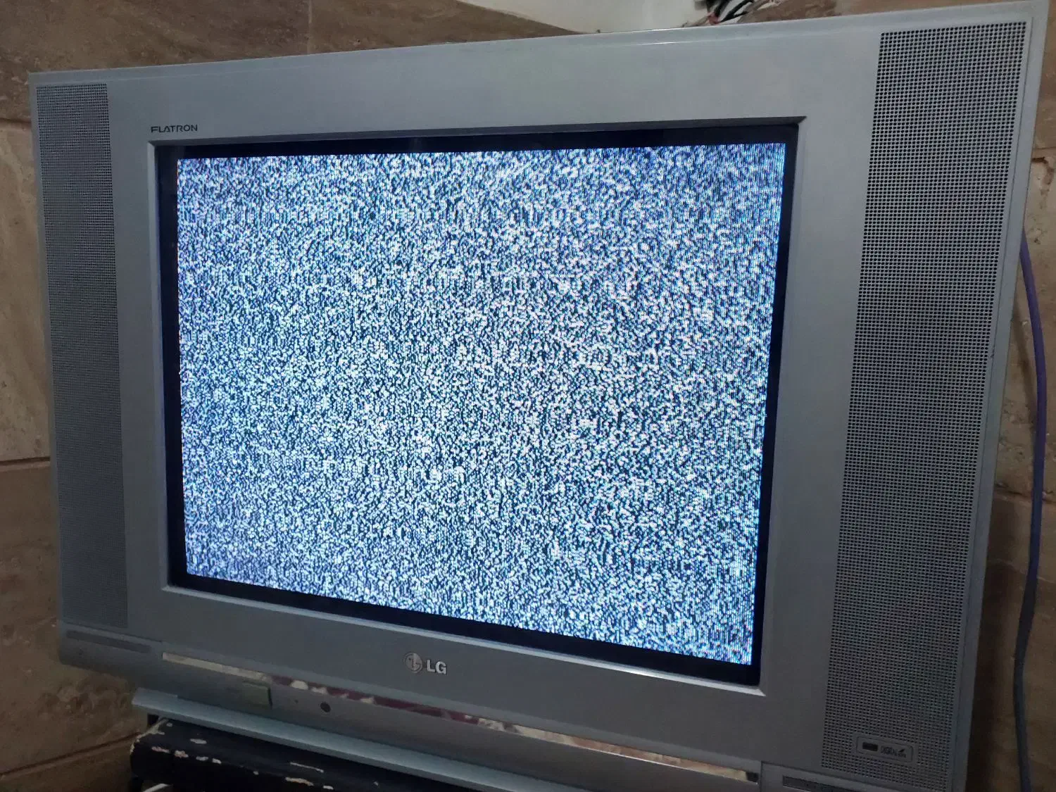 لوازم بزقی|تلویزیون و پروژکتور|ورامین, خیر آباد|دیوار