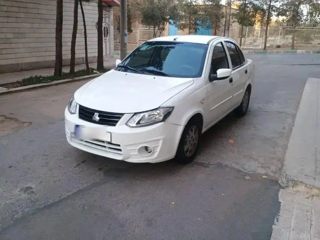 ساینا مدل۹۸ بدون رنگ شاسی پلمپ|خودرو سواری و وانت|شاهین‌شهر, گزبرخوار|دیوار