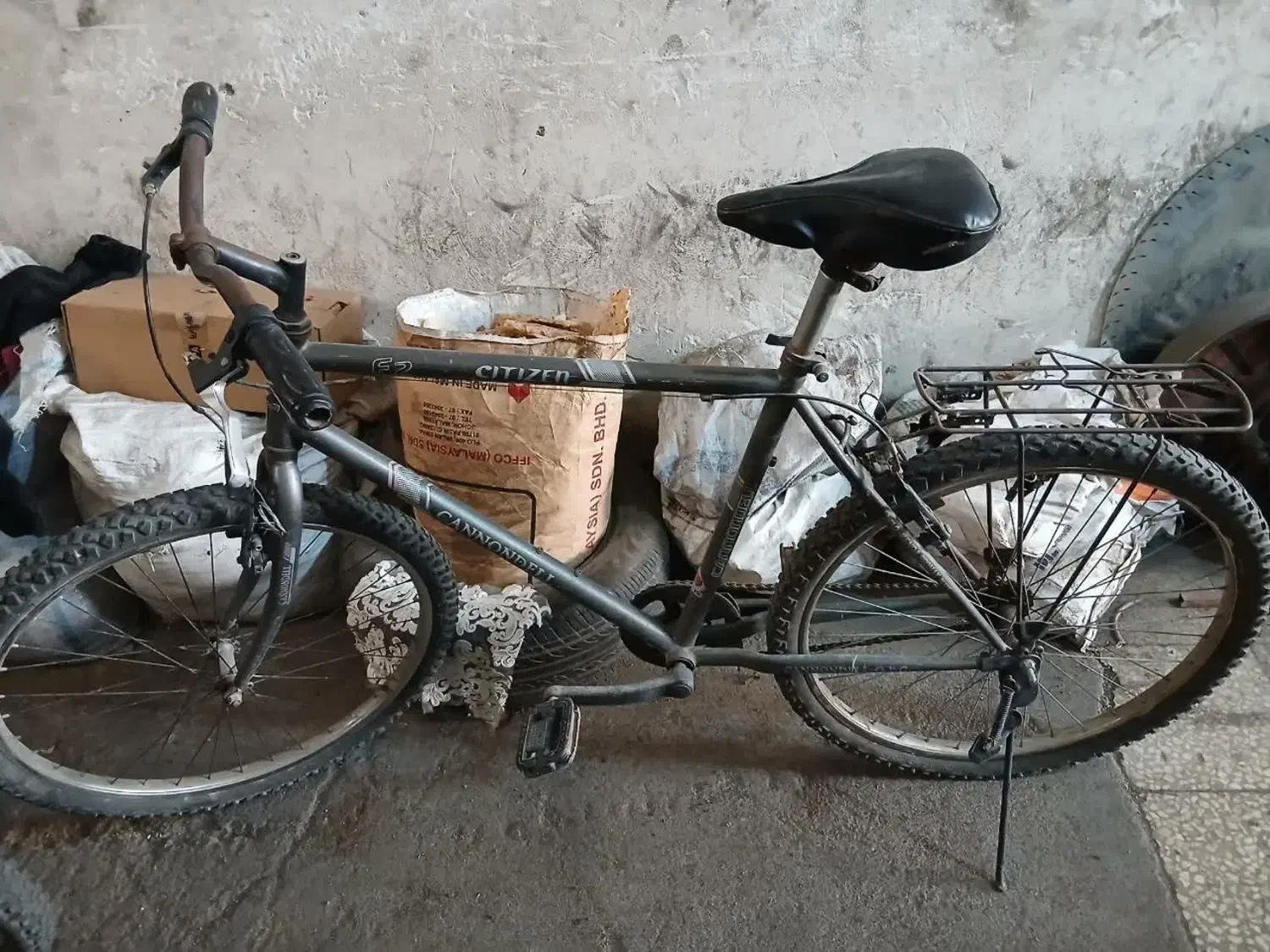 دوچرخه|دوچرخه، اسکیت، اسکوتر|قم, مسجد امام حسن|دیوار