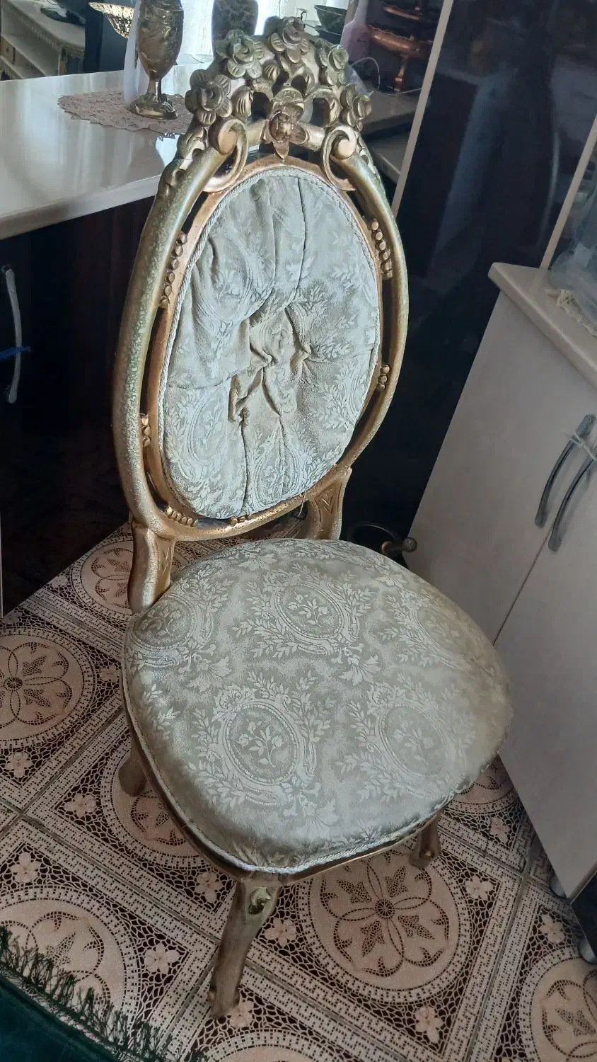 چهارعددصندلی تک نفره|مبلمان خانگی و میز عسلی|هرسین, |دیوار