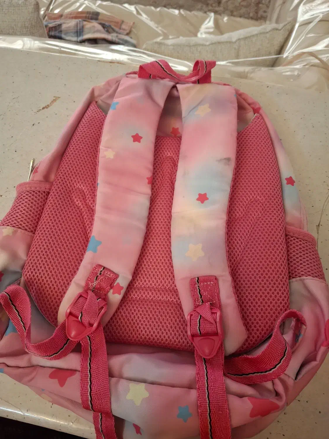 کیف مدرسه کاملا سالم و محکم|کیف، کفش، کمربند|مشهد, دانشجو|دیوار