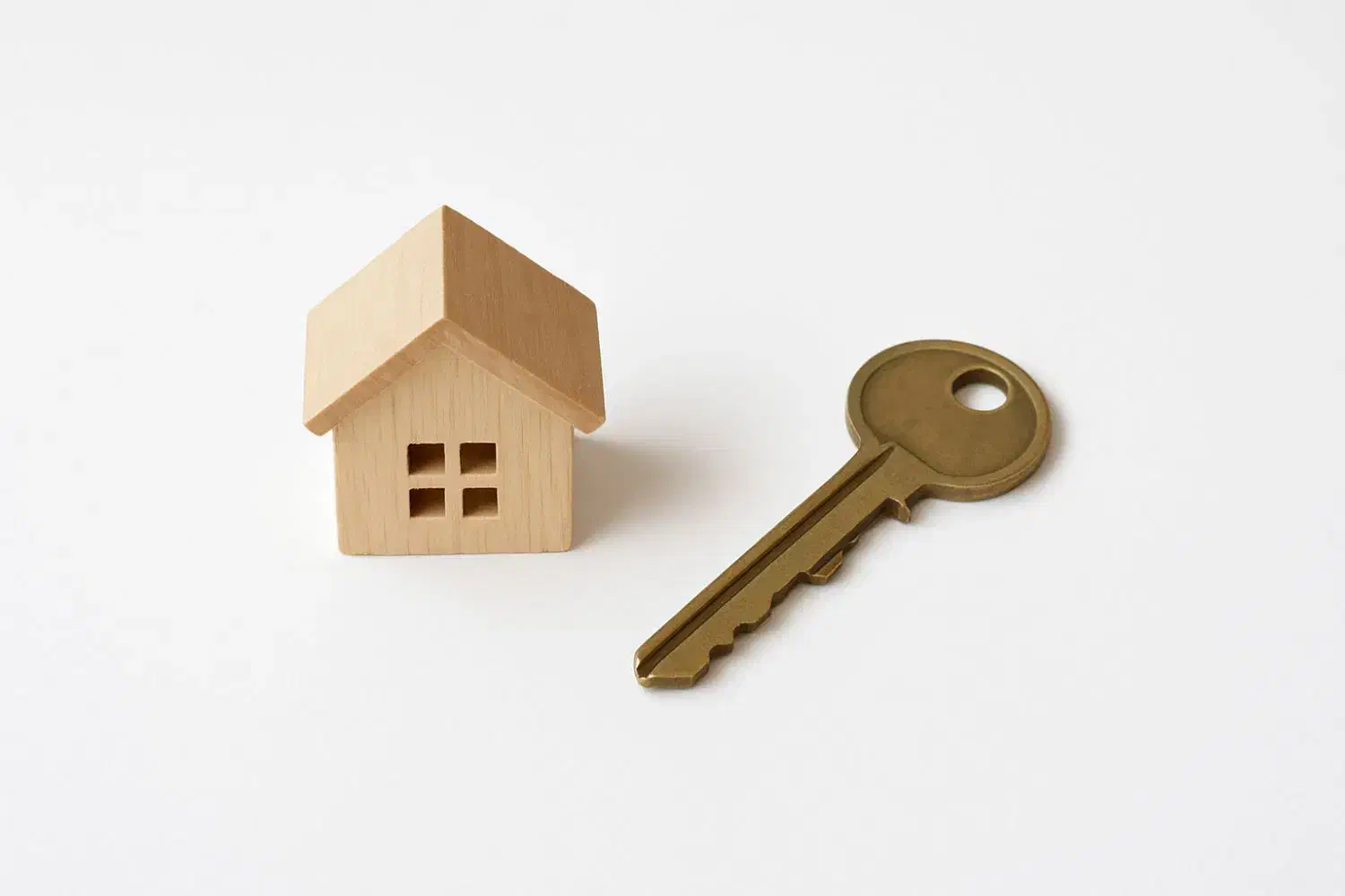 ۴۵۰ میلیون سند.آزادی موقت فوری و تضمینی، قانونی|خدمات مالی، حسابداری، بیمه|نیشابور, بلوار گلها|دیوار