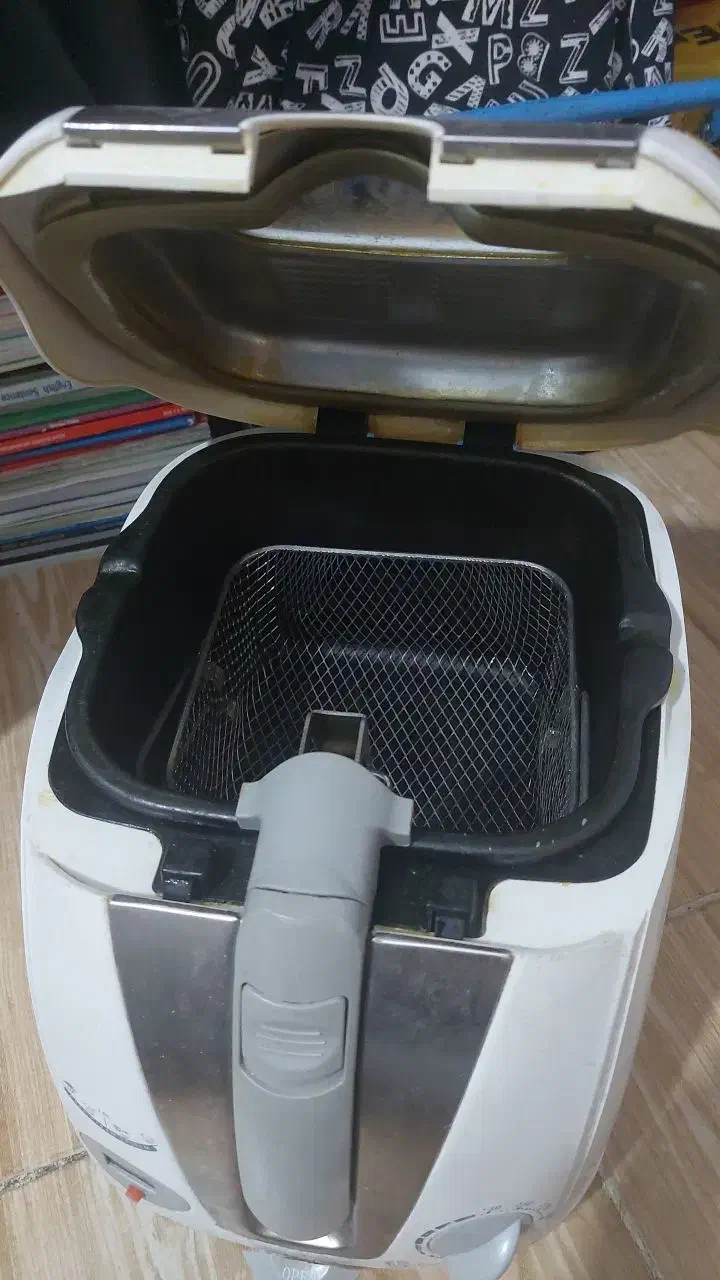 سرخ کن تولیپس|ظروف پخت‌وپز|کرمانشاه, |دیوار