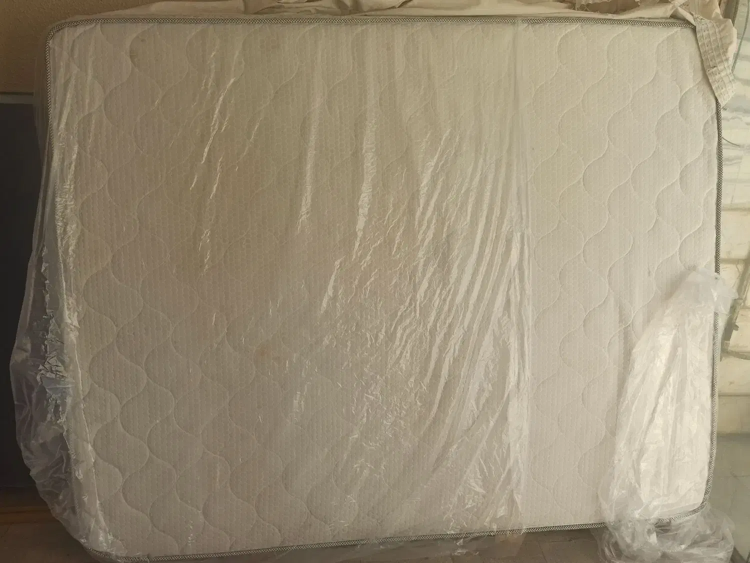 سرویس خواب|تخت و سرویس خواب|الیگودرز, |دیوار