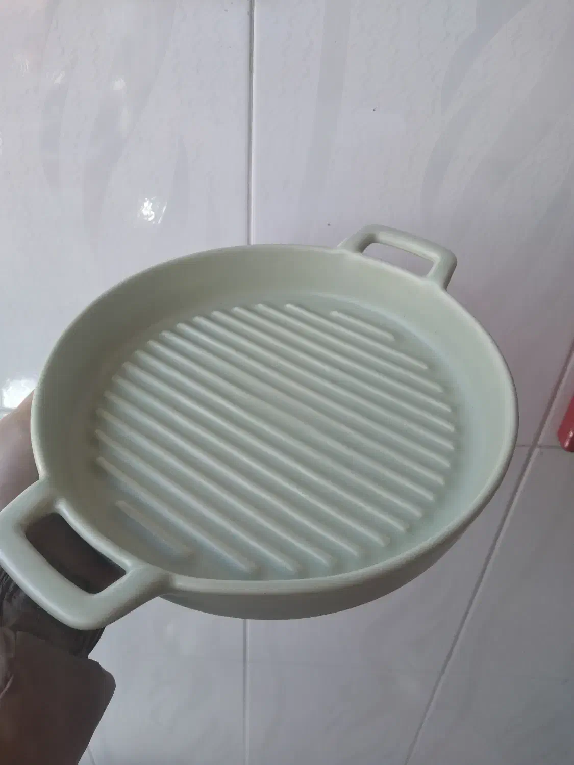 تابه سرامیکی|ظروف پخت‌وپز|صوفیان, |دیوار