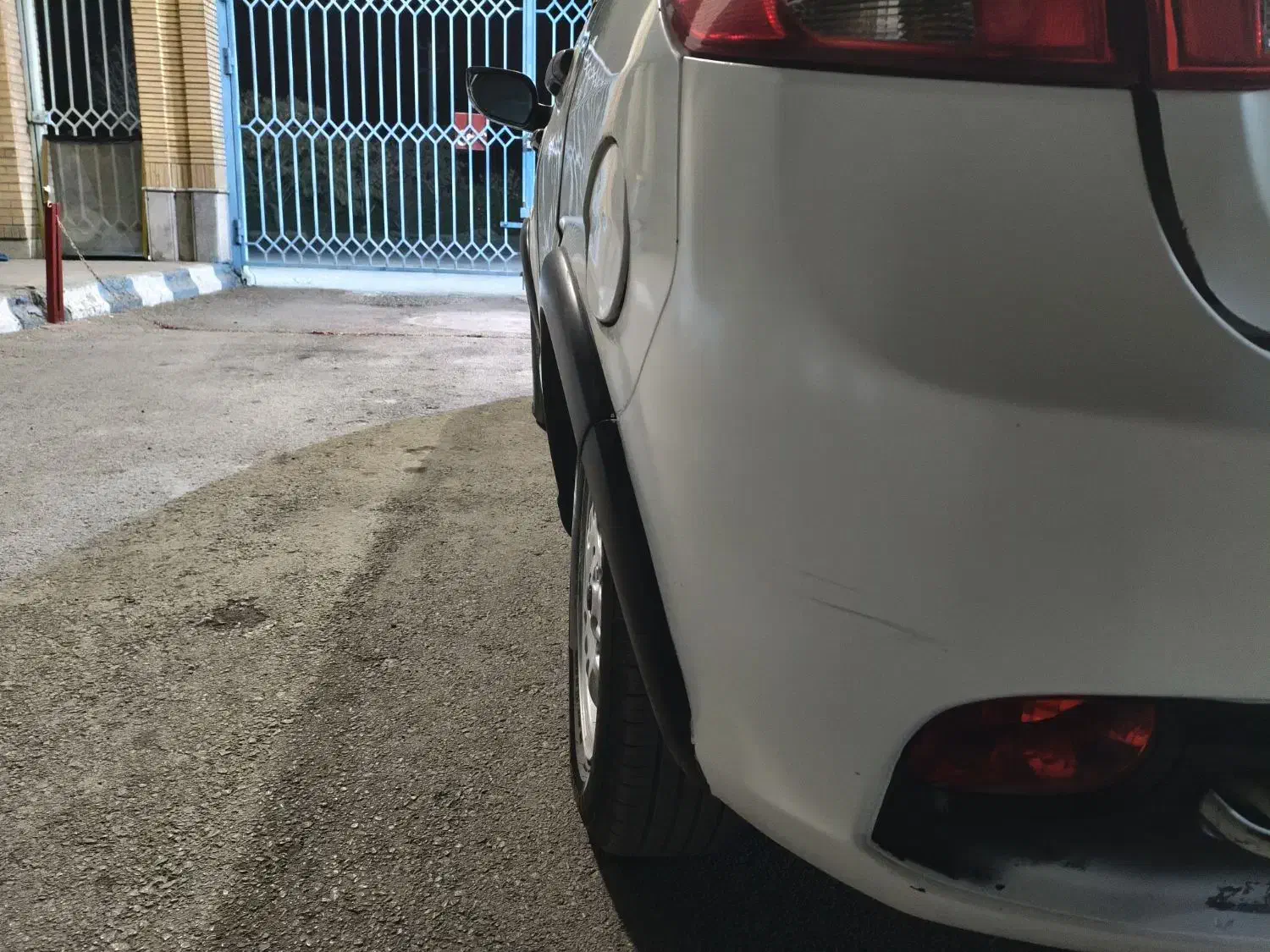 کوئیک کم کار سالم و مرتب|خودرو سواری و وانت|مشهد, گاز|دیوار