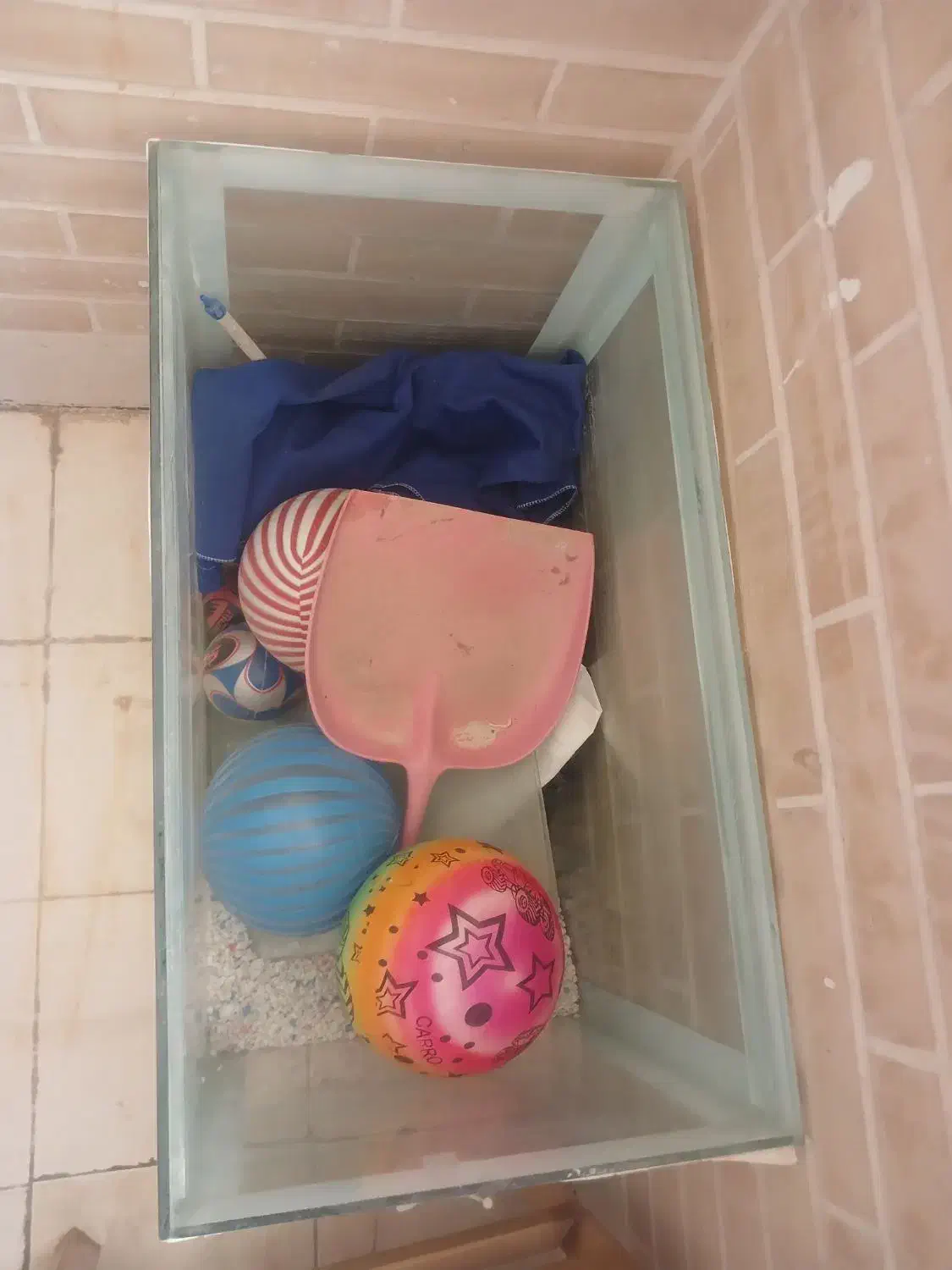 شیشه آکواریوم سالم|ماهی|یزد, |دیوار